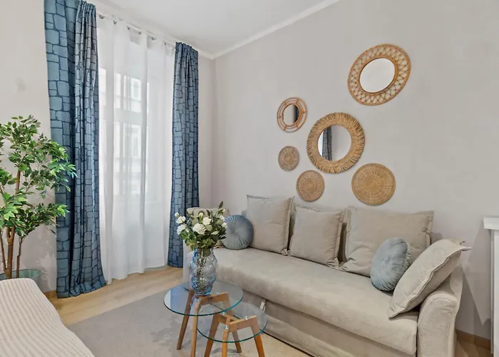 Апартаменты Charming Retreat - Close To Akh And Metro U6