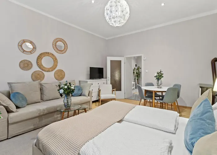 Charming Retreat - Close To Akh And Metro U6