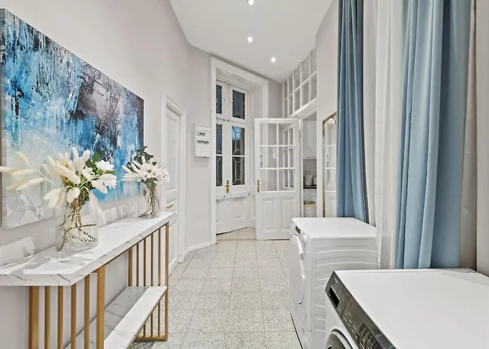 Charming Retreat - Close To Akh And Metro U6