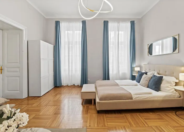 Charming Retreat - Close To Akh And Metro U6